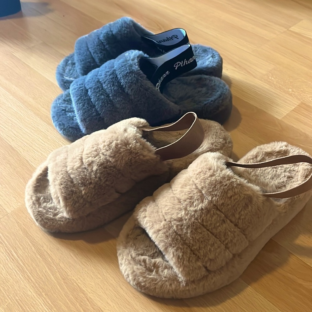 (2) pairs lightly used platform slippers!